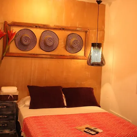 Hotel Makondo 3*